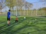 Trainingsavond S.K.N.W.K. JO7-1, JO11-1JM en JO12-1JM van maandag 8 april 2024 (14/79)